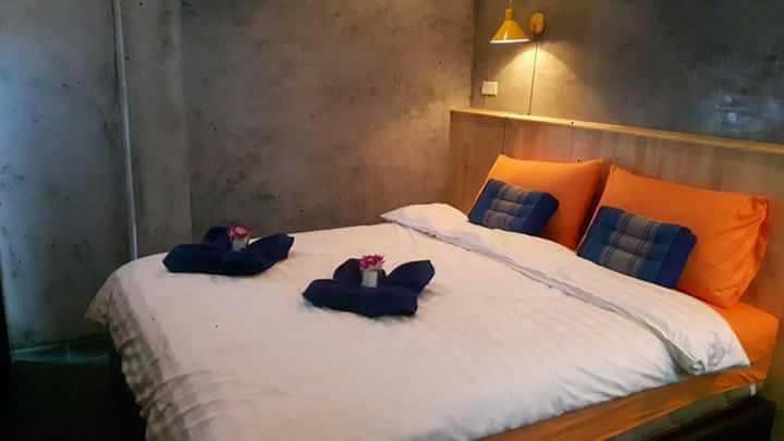 King Kong Hostel At Krabi Bagian luar foto