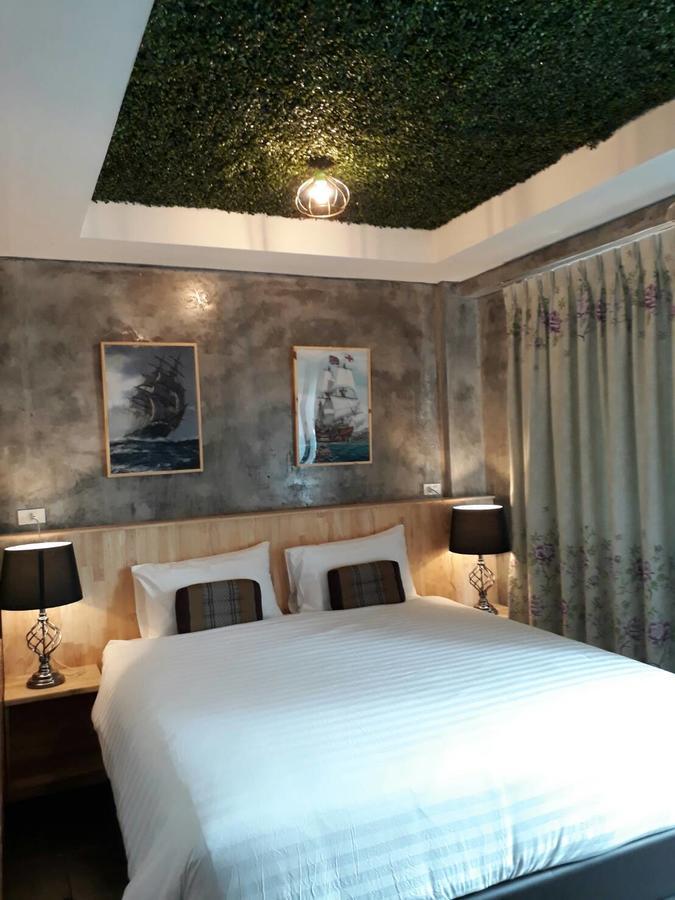 King Kong Hostel At Krabi Bagian luar foto