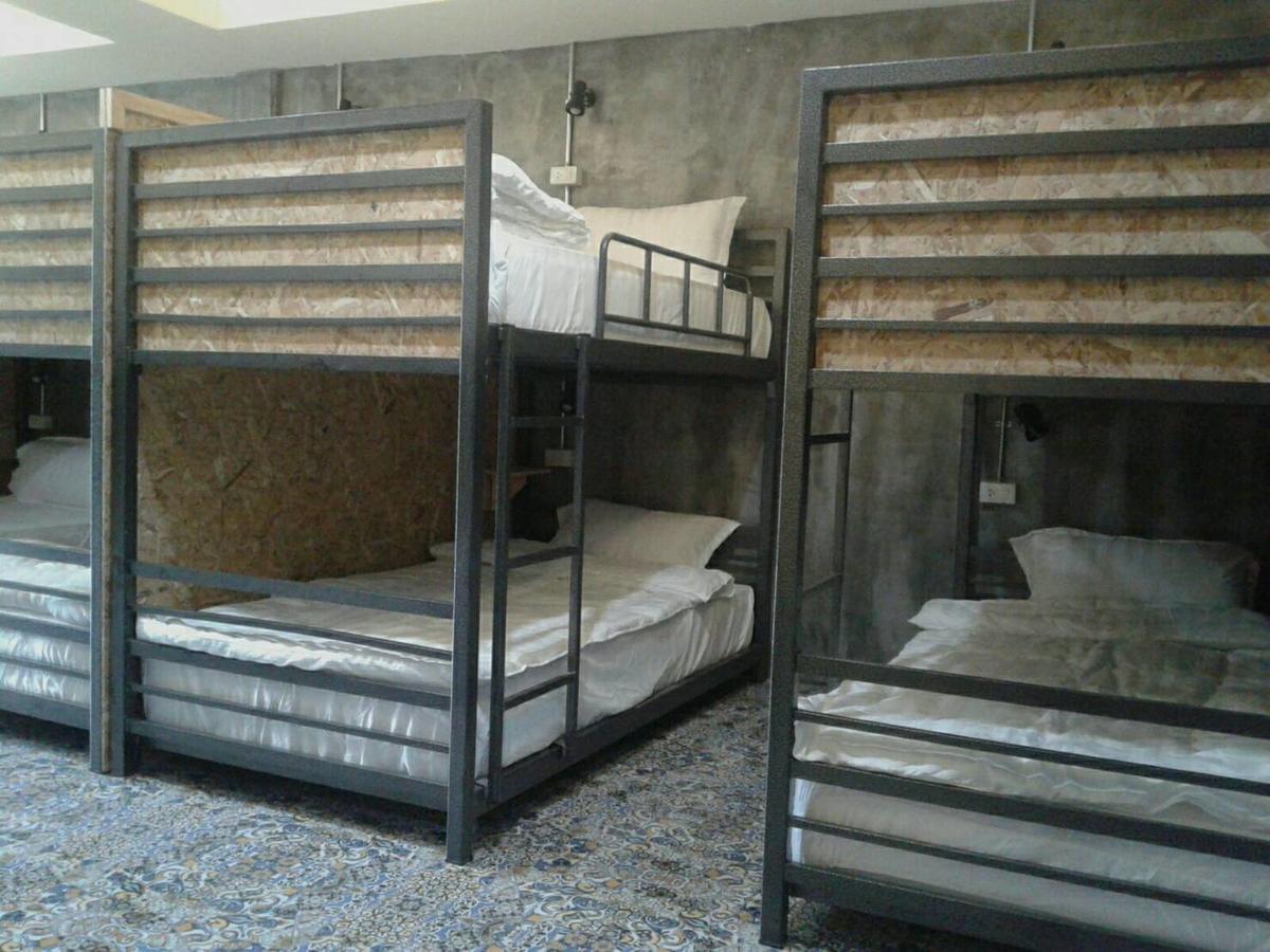 King Kong Hostel At Krabi Bagian luar foto